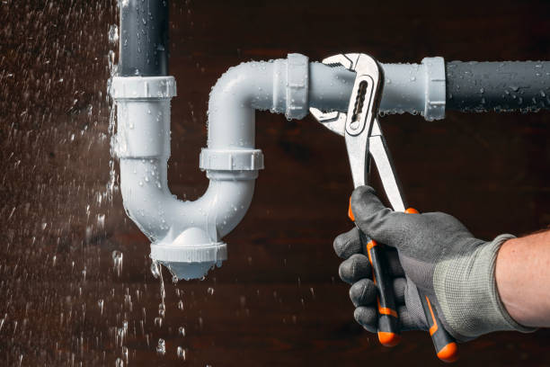 Professional Sewer Line Repair technician working in Glenarm, IL